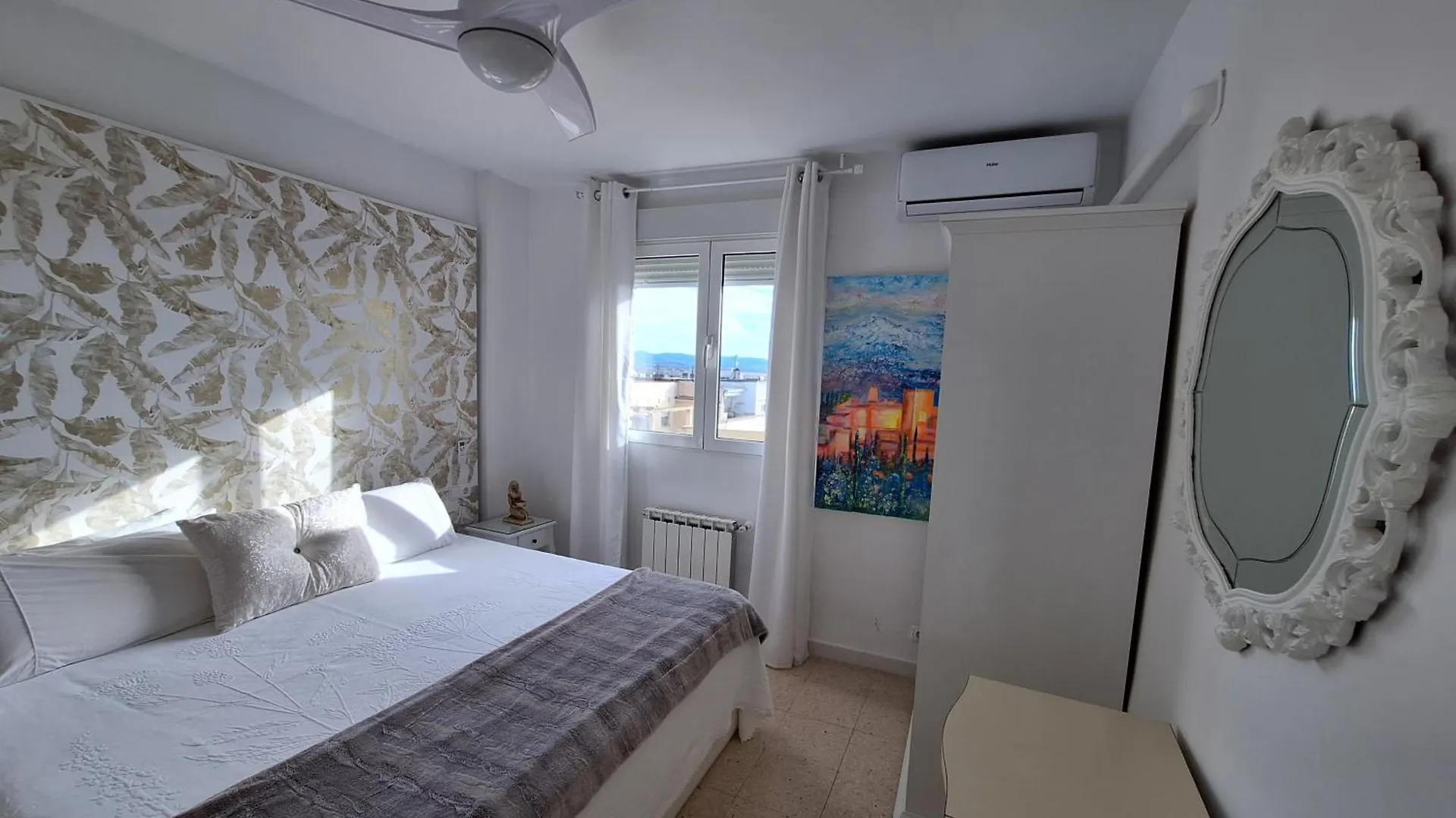 Rosalia 5 Estrellas - Garaje Free - 90M2 Granada Spain